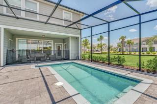 Last Minute Disney Getaway! Private Pool, Hot Tub & Games Room. Book Now! #98677 - Davenport - 0
