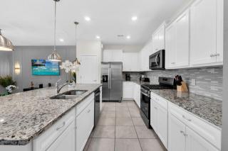 Last Minute Disney Getaway! Private Pool, Hot Tub & Games Room. Book Now! #98677 - Davenport - 5
