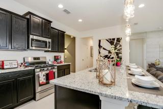 Last Minute Disney Getaway! Private Pool, Hot Tub & Games Room. Book Now! #21452 - Davenport - 2