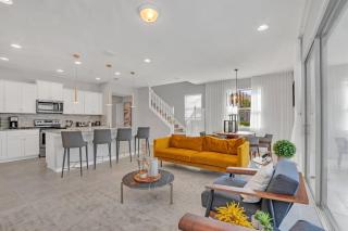 Last Minute Disney Getaway! Private Pool, Hot Tub & Games Room. Book Now! #60425 - Kissimmee - 2