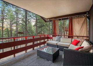 Eternal Treehouse Hot Tub Outdoor Oasis in Pines Entertainment Galore - Mountainaire - 8