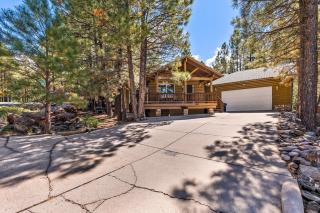 Fishlake Cabin Serene Forest Escape Sleeps 10 Near Flagstaff Sedona Grand Canyon - Munds Park - 4