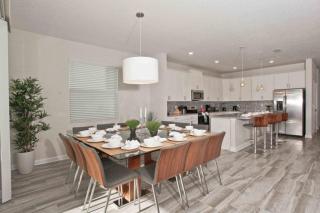 Last Minute Disney Getaway! Private Pool, Hot Tub & Games Room. Book Now! #28874 - Kissimmee - 2