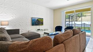 Last Minute Disney Getaway! Private Pool, Hot Tub & Games Room. Book Now! #91717 - Kissimmee - 5