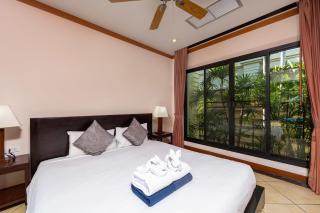 Villa Hoata| Luxury 2BR villa in the Baan Bua Estate | Nai Harn beach - Nai Harn Beach - 1