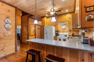 Tree Top Hideaway - Private with Games Firepit More - Blue Ridge - 3