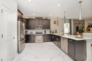 Last Minute Disney Getaway! Private Pool, Hot Tub & Games Room. Book Now! #27834 - Kissimmee - 5