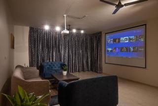Golfing Twins Villa by StayJade Jacuzzi Pool Table PS5 - Sarjāpur - 6