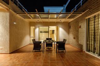Golfing Twins VillaJacuzzi Garden30min HSR8Bhk - 2