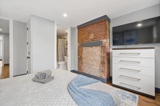 Luxury and Chic 2BR 2BA Apt Mins to NYC and Hoboken - Jersey City - 8