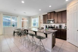 Last Minute Disney Getaway! Private Pool, Hot Tub & Games Room. Book Now! #49503 - Kissimmee - 6