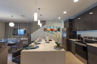Last Minute Disney Getaway! Private Pool, Hot Tub & Games Room. Book Now! #60513 - Kissimmee - 2