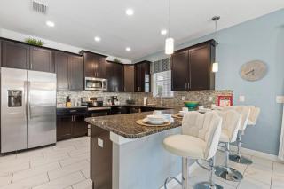Last Minute Disney Getaway! Private Pool, Hot Tub & Games Room. Book Now! #39126 - Davenport - 2