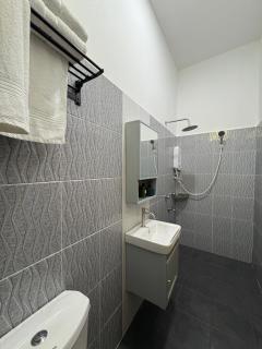 Tepak Nusuk Private Pool Homestay 5 Bedrooms 4 Bathrooms - Kota Bharu - 5
