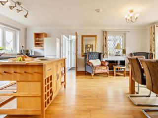 5 Bed in Aberystwyth 95994 - Llanfihangel-geneuʼr-glyn - 8