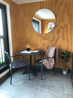 LUX inner city, apartment with park views - 5