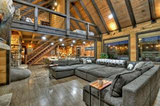 Your Happy Place - Rustic lodge vibes meet luxurious modern amenities - Mineral Bluff - 5