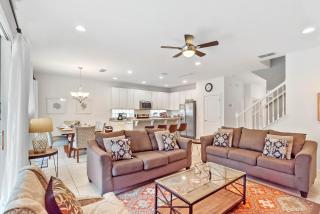 Last Minute Disney Getaway! Private Pool, Hot Tub & Games Room. Book Now! #65775 - Davenport - 0