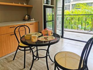 Lavaya Resort 1BR Nusa Dua with Pool, WiFi, Netflix by 2ndHome - Nusa Dua - 9