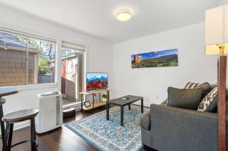 Uintah Cottages Urban Mountain Charm Dog-Friendly - 3