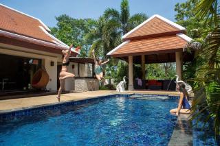 Villa Toba | 3BR gorgeous villa with private pool | Naiharn beach - Nai Harn Beach - 0