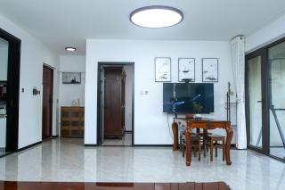 Ivy Residence - - 5