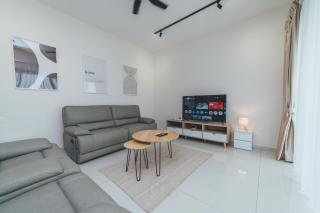 Danga Bay Coastal Bliss 3BR 8Pax w 3Balcony by Our Stay - Johor Bahru - 0