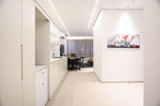 Cozy Apartment in the Heart of Tel Aviv with Shelter by Sea N' Rent - Tel Aviv - 8