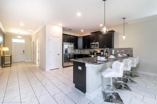 Last Minute Disney Getaway! Private Pool, Hot Tub & Games Room. Book Now! #38612 - Davenport - 2