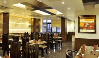 Hotel Amritsar white 300 mtr from golden temple - Amritsar - 4