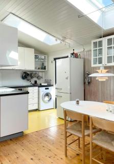 Holiday Home With Sauna And Sea Views - Yderby - 7