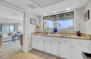 202 D Port O Call by AvantStay Beach Condo - Isle of Palms - 1