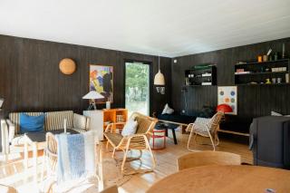 House In The Woods Near Beach With Peaceful Vibes - Sæby - 1