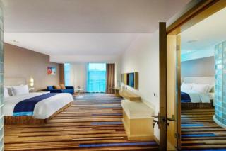 Holiday Inn Express Nantong Downtown By IHG - 1