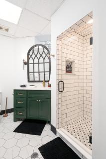 Lyndale Church Lodge - Minneapolis - 8