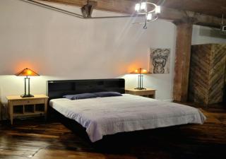 Motown Riverfront Studio Loft - Detroit - 0