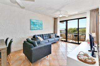 Warroo Apartments - Alexandra Headland - 0