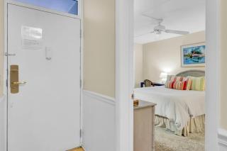 123D Shipwatch by AvantStay Beach Access Pool - Isle of Palms - 7