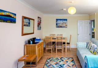 Redlands - Tenby - 8