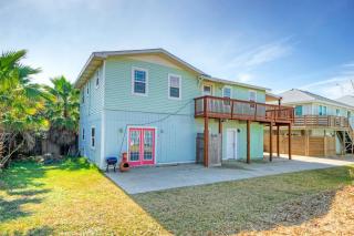 Golf Cart Zone Walk or Ride to Beach Patio BBQ Salty Sunshine A - 9