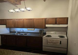 Motown Riverfront Studio Loft - Detroit - 5