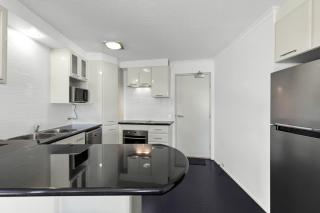 HACIENDA- CANAL VIEWS AND COMFORT - Mooloolaba - 5