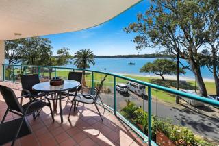 PICNIC7- PICTURE PERFECT PICNIC POINT - Maroochydore - 4