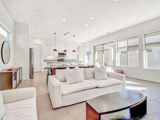 Beautiful Desert Oasis Retreat Pool & Jacuzzi - La Quinta - 5