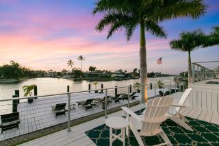 Marco Polo by AvantStay Waterfront 5BDR Pool Spa Fire Pit Walk to Beach - Marco Island - 4