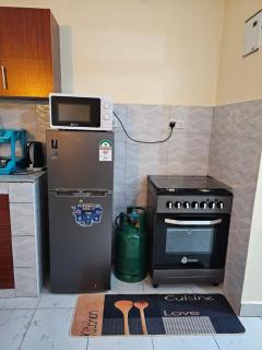 Dee's Place - Nairobi - 6