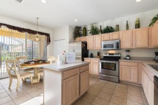 Last Minute Disney Getaway! Private Pool, Hot Tub & Games Room. Book Now! #93755 - Davenport - 2