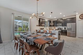 Last Minute Disney Getaway! Private Pool, Hot Tub & Games Room. Book Now! #27844 - Davenport - 2