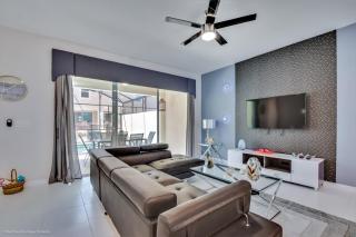 Last Minute Disney Getaway! Private Pool, Hot Tub & Games Room. Book Now! #18450 - Kissimmee - 9