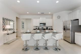 Last Minute Disney Getaway! Private Pool, Hot Tub & Games Room. Book Now! #26690 - Davenport - 5